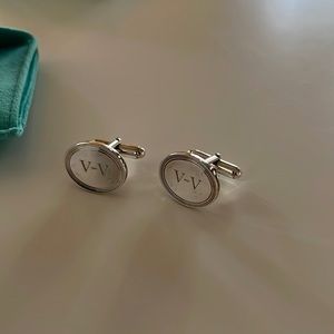 Tiffany sterling silver cuff links monogrammed V-V